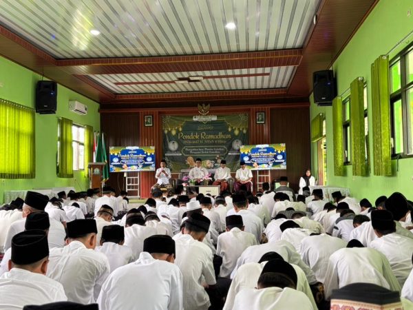 Pembukaan Pondok Romadhon MTsN 4 Blitar: Membentuk Generasi Berilmu, Berakhlak, dan Cinta Al-Qur’an